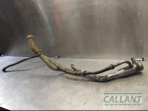 Gebruikte Vulpijp Brandstoftank Landrover Range Rover Evoque (LVJ/LVS) 2.0 D 150 16V Prijs € 60,50 Inclusief btw aangeboden door Garage Callant