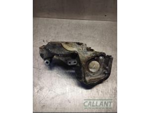 Gebruikte Motorsteun Volvo S60 II (FS) 2.0 D3 16V Prijs € 60,50 Inclusief btw aangeboden door Garage Callant