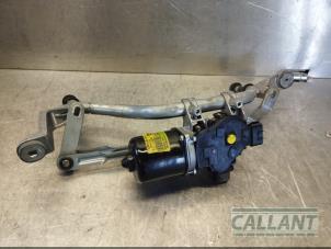 Gebruikte Ruitenwissermotor voor Renault Clio IV (5R) 1.5 Energy dCi 90 FAP Prijs € 90,75 Inclusief btw aangeboden door Garage Callant