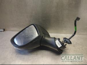 Gebruikte Buitenspiegel links Renault Clio IV (5R) 1.5 Energy dCi 90 FAP Prijs € 90,75 Inclusief btw aangeboden door Garage Callant