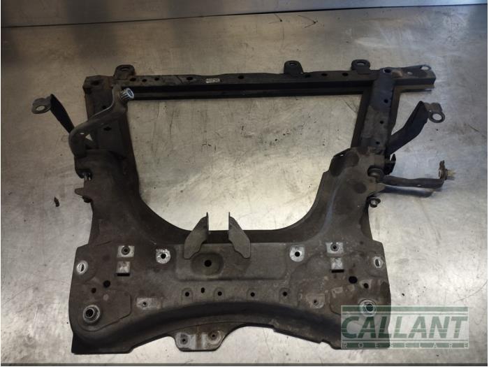 Gebruikte Subframe Renault Clio IV (5R) 1.5 Energy dCi 90 FAP Prijs € 193,60 Inclusief btw aangeboden door Garage Callant