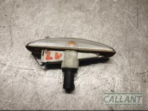Gebruikte Richtingaanwijzer links Landrover Range Rover Sport (LS) 2.7 TDV6 24V Prijs € 18,15 Inclusief btw aangeboden door Garage Callant