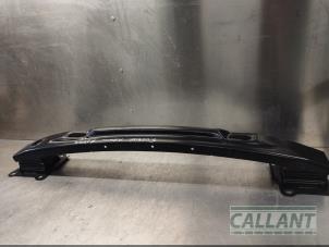 Gebruikte Bumperframe achter Landrover Range Rover Evoque (LVJ/LVS) Prijs € 90,75 Inclusief btw aangeboden door Garage Callant