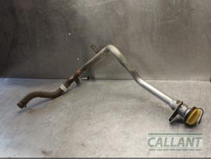 Gebruikte Vulpijp Brandstoftank Jaguar XF (CC9) 2.7 D V6 24V Prijs € 60,50 Inclusief btw aangeboden door Garage Callant