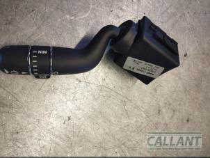 Gebruikte Ruitenwis Schakelaar Jaguar XF (CC9) 3.0 D V6 24V Prijs € 30,25 Inclusief btw aangeboden door Garage Callant