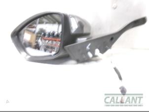 Gebruikte Spiegel Buiten links Peugeot 2008 (CU) 1.6 Blue HDi 100 Prijs € 181,50 Inclusief btw aangeboden door Garage Callant
