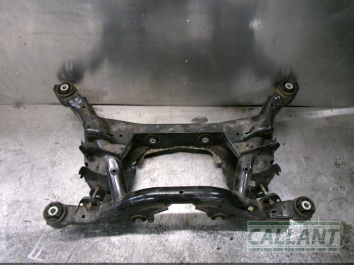 Gebruikte Subframe Jaguar E-Pace 2.0 D 150 16V AWD Prijs € 363,00 Inclusief btw aangeboden door Garage Callant