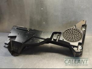 Gebruikte Subwoofer Landrover Freelander II 2.2 tD4 16V Prijs € 60,50 Inclusief btw aangeboden door Garage Callant