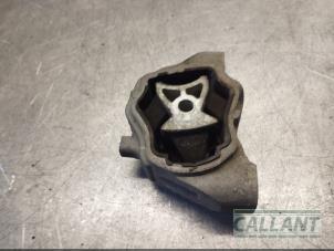 Gebruikte Motorsteun Landrover Freelander II 2.2 tD4 16V Prijs € 30,25 Inclusief btw aangeboden door Garage Callant