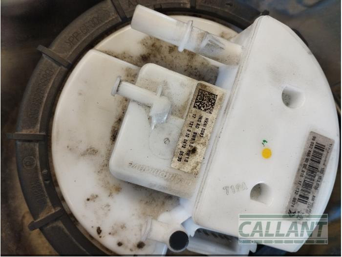 Gebruikte Tank element Pomp Citroen C4 Picasso (3D/3E) 1.2 12V PureTech 130 Prijs € 90,75 Inclusief btw aangeboden door Garage Callant
