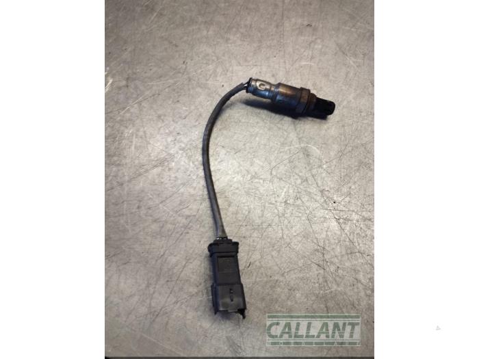 Lambda Sonde van een Citroën C4 Picasso (3D/3E) 1.2 12V PureTech 130 2017