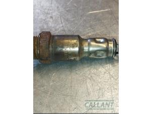 Lambda Sonde van een Citroën C4 Picasso (3D/3E) 1.2 12V PureTech 130 2017