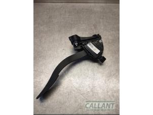 Gebruikte Gaspedaal Jaguar XE 2.0d 180 16V Prijs € 60,50 Inclusief btw aangeboden door Garage Callant