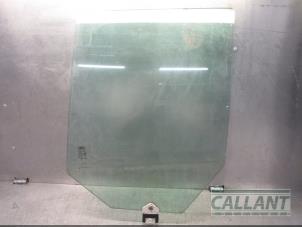 Gebruikte Deurruit 4Deurs links-achter Landrover Range Rover Sport (LS) Prijs € 60,50 Inclusief btw aangeboden door Garage Callant