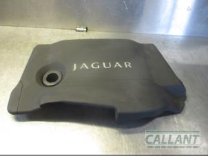 Gebruikte Motor Beschermplaat Jaguar XJ (X351) 3.0 D V6 24V Prijs € 60,50 Inclusief btw aangeboden door Garage Callant