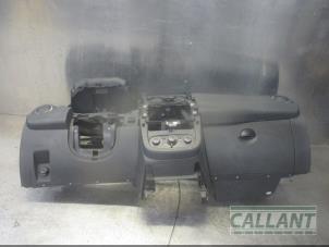 Gebruikte Dashboard Dacia Duster (HS) 1.5 dCi Prijs € 363,00 Inclusief btw aangeboden door Garage Callant