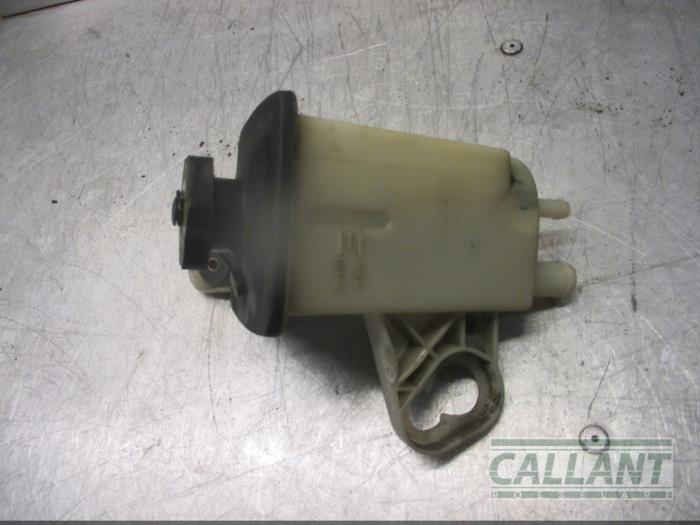 Gebruikte Servo Oliereservoir Jaguar S-type (X200) 2.5 V6 24V Prijs € 30,25 Inclusief btw aangeboden door Garage Callant
