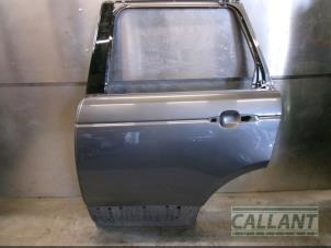Gebruikte Portier 4Deurs links-achter Landrover Range Rover IV (LG) 4.4 SDV8 32V Prijs € 907,50 Inclusief btw aangeboden door Garage Callant