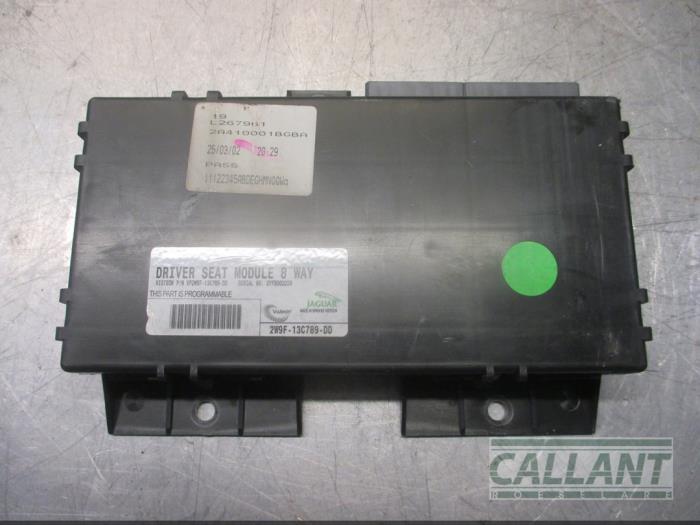 Gebruikte Computer stoel Jaguar S-type (X200) 2.5 V6 24V Prijs € 90,75 Inclusief btw aangeboden door Garage Callant