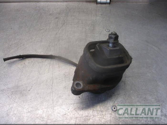 Gebruikte Motorsteun Landrover Range Rover III (LM) 2.9 TD6 24V Prijs € 30,25 Inclusief btw aangeboden door Garage Callant