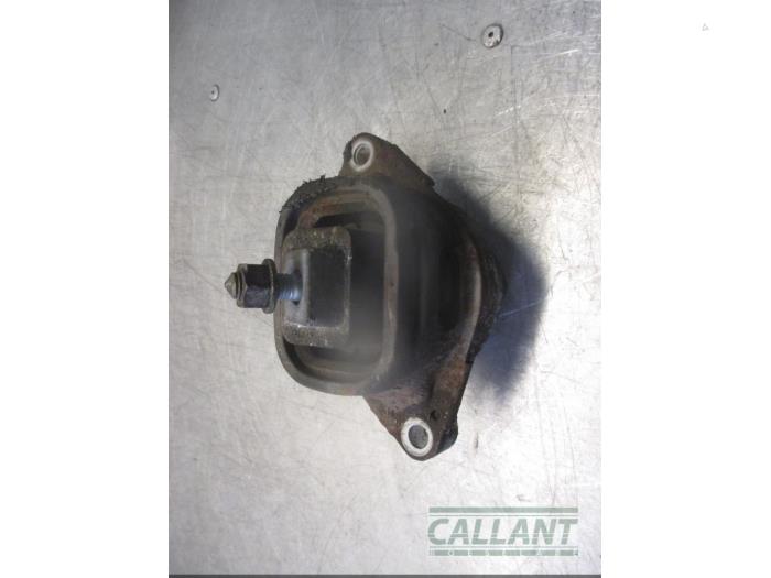 Gebruikte Motorsteun Landrover Range Rover III (LM) 2.9 TD6 24V Prijs € 30,25 Inclusief btw aangeboden door Garage Callant