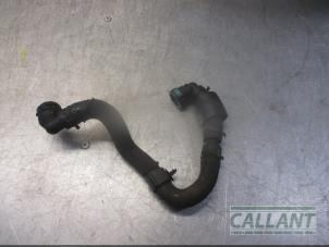 Gebruikte Waterpijp Landrover Range Rover Velar (LY) 2.0 D240 AWD Prijs € 24,20 Inclusief btw aangeboden door Garage Callant