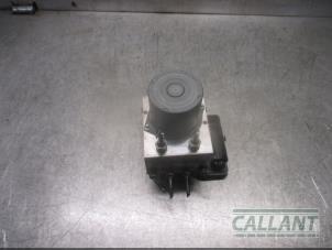 Gebruikte ABS Pomp Landrover Range Rover Velar (LY) 2.0 D240 AWD Prijs € 695,75 Inclusief btw aangeboden door Garage Callant