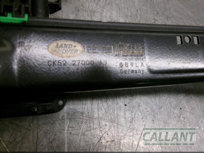 Ruitmechaniek 4Deurs rechts-achter van een Land Rover Range Rover IV (LG) 4.4 SDV8 32V 2014