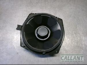 Gebruikte Luidspreker Landrover Range Rover IV (LG) 4.4 SDV8 32V Prijs € 30,25 Inclusief btw aangeboden door Garage Callant