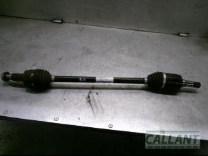 Gebruikte Aandrijfas rechts-achter Jaguar E-Pace 2.0 D 150 16V AWD Prijs € 151,25 Inclusief btw aangeboden door Garage Callant