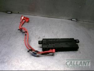 Gebruikte Zekeringkast Landrover Range Rover Velar (LY) 2.0 D240 AWD Prijs € 151,25 Inclusief btw aangeboden door Garage Callant