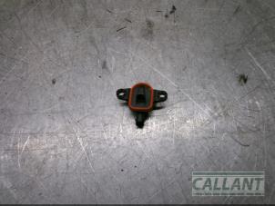 Gebruikte Airbag Sensor Jaguar XE 2.0 200 Turbo 16V Prijs € 24,20 Inclusief btw aangeboden door Garage Callant