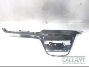 Gebruikte Dashboard deel Peugeot 2008 (CU) 1.6 Blue HDi 100 Prijs € 60,50 Inclusief btw aangeboden door Garage Callant