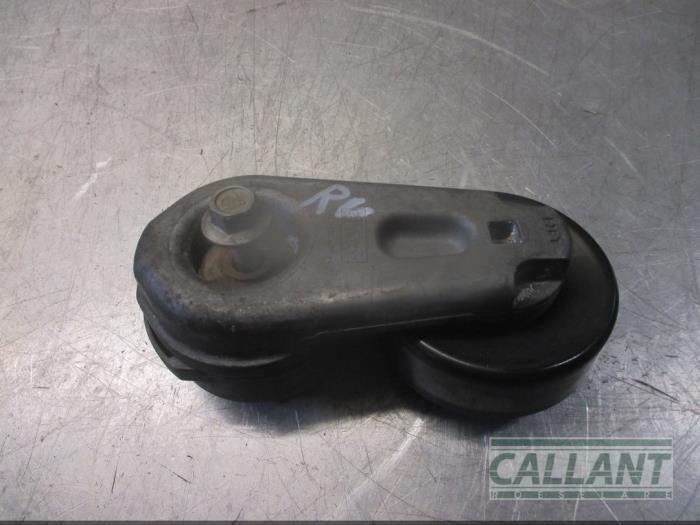 Gebruikte Spanner multiriem Jaguar XF (CC9) 2.7 D V6 24V Prijs € 30,25 Inclusief btw aangeboden door Garage Callant