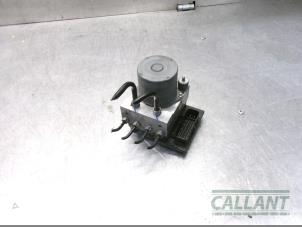 Gebruikte ABS Pomp Jaguar XF (CC9) 2.7 D V6 24V Prijs € 181,50 Inclusief btw aangeboden door Garage Callant