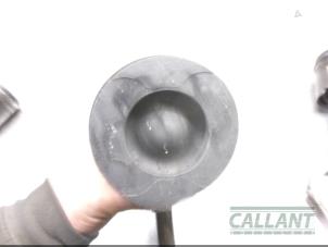 Gebruikte Zuiger Jaguar XF (CC9) 2.7 D V6 24V Prijs € 151,25 Inclusief btw aangeboden door Garage Callant