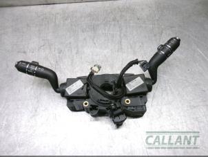 Gebruikte Licht + Raw Schakelaar Jaguar XF (CC9) 2.2 D 16V Prijs € 121,00 Inclusief btw aangeboden door Garage Callant