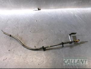 Gebruikte Olie Peilstok Jaguar XE 2.0 D E-Performance 16V Prijs € 30,25 Inclusief btw aangeboden door Garage Callant