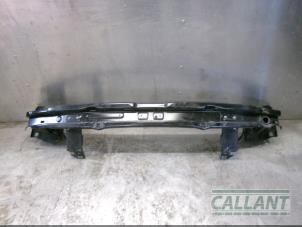 Gebruikte Bumperframe achter Landrover Discovery Sport (LC) 2.0 TD4 180 16V Prijs € 121,00 Inclusief btw aangeboden door Garage Callant