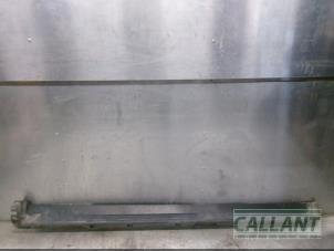 Gebruikte Sideskirt links Landrover Discovery Sport (LC) 2.0 TD4 180 16V Prijs € 66,55 Inclusief btw aangeboden door Garage Callant