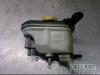Land Rover Range Rover IV (LG) 4.4 SDV8 32V LHM Reservoir (vering)