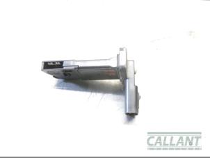 Gebruikte Luchtmassameter Landrover Range Rover IV (LG) 4.4 SDV8 32V Prijs € 133,10 Inclusief btw aangeboden door Garage Callant