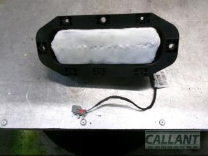 Gebruikte Airbag rechts (Dashboard) Landrover Range Rover IV (LG) 4.4 SDV8 32V Prijs € 320,65 Inclusief btw aangeboden door Garage Callant
