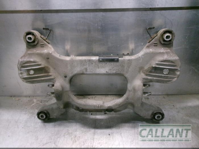 Gebruikte Subframe Landrover Range Rover IV (LG) 4.4 SDV8 32V Prijs € 665,50 Inclusief btw aangeboden door Garage Callant