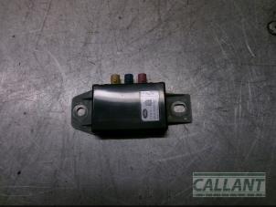 Gebruikte GPS Antenne Landrover Range Rover Sport (LW) 3.0 TDV6 Prijs € 24,20 Inclusief btw aangeboden door Garage Callant