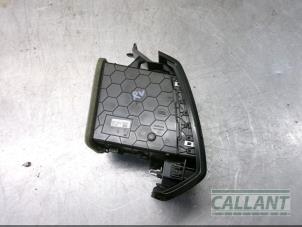 Gebruikte Luchtrooster Dashboard Landrover Range Rover Sport (LW) 3.0 TDV6 Prijs € 60,50 Inclusief btw aangeboden door Garage Callant