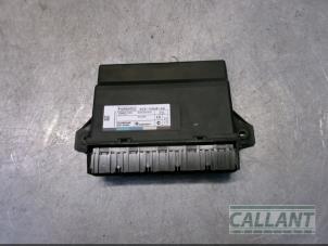 Gebruikte Keyless vehicle module Jaguar XK Convertible 4.2 V8 32V Prijs € 60,50 Inclusief btw aangeboden door Garage Callant