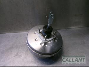 Gebruikte Rembekrachtiger Landrover Range Rover IV (LG) 3.0 TDV6 24V Prijs € 235,95 Inclusief btw aangeboden door Garage Callant