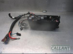 Gebruikte Zekeringkast Landrover Range Rover IV (LG) 3.0 TDV6 24V Prijs € 102,85 Inclusief btw aangeboden door Garage Callant