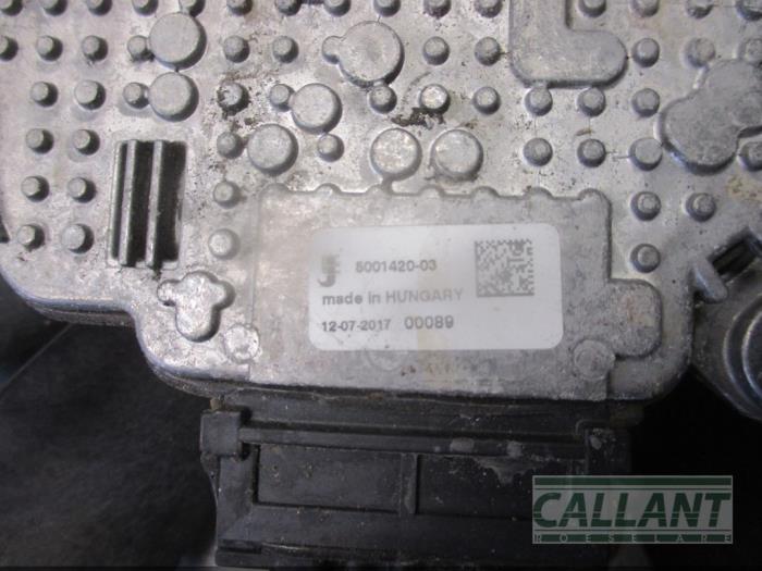 Koelvin van een Land Rover Range Rover IV (LG) 3.0 TDV6 24V 2017